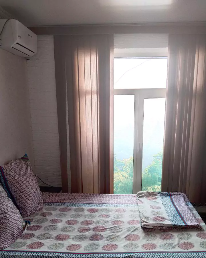 Посёлок на краю галактики