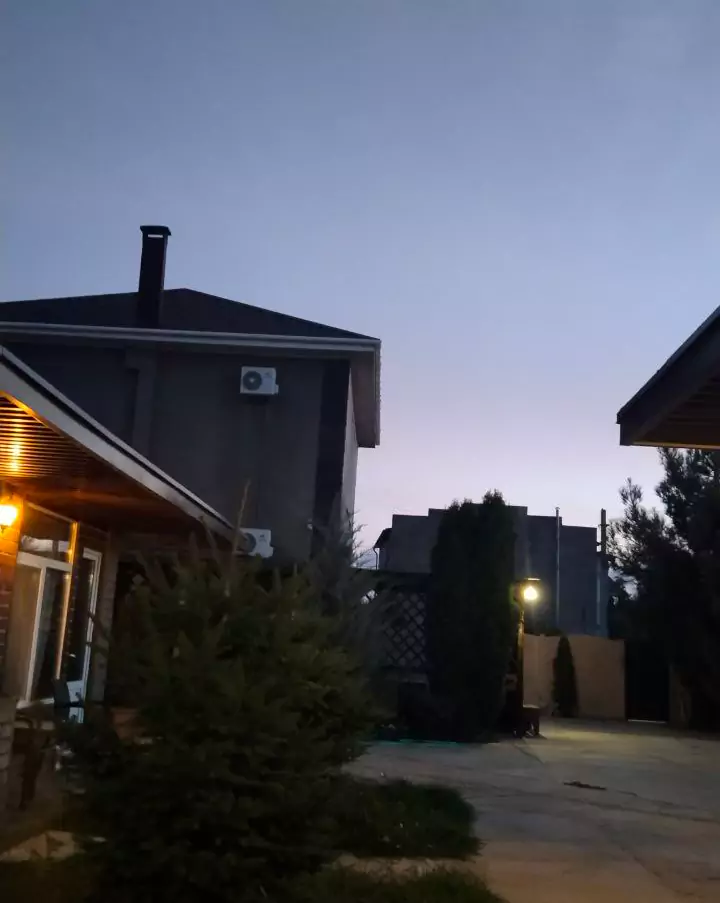 Посёлок на краю галактики